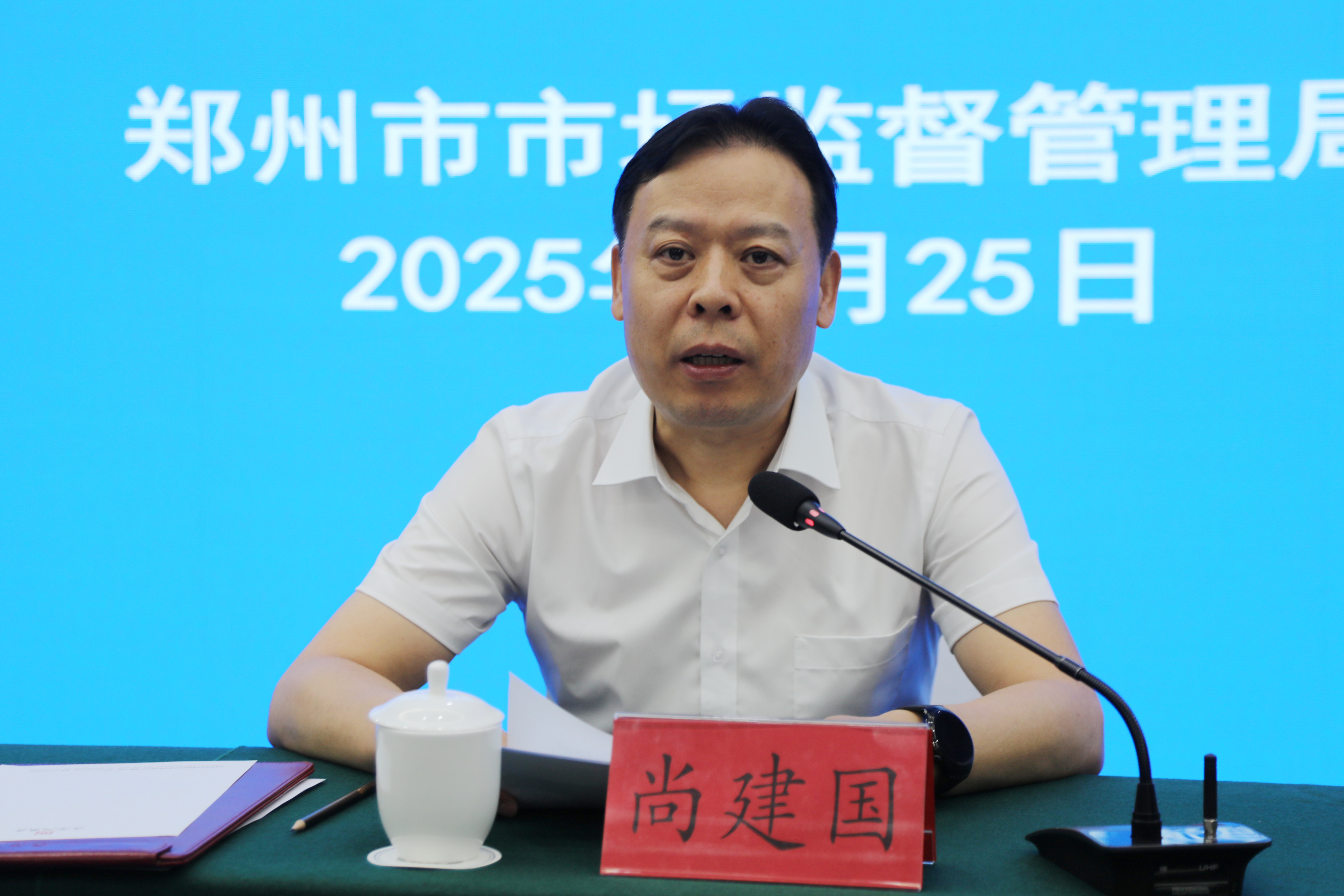 2E9A2415.JPG